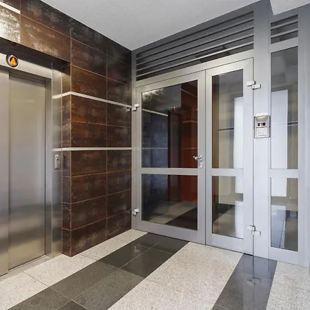 Apartment Wislane Tarasy By Renters Krakow