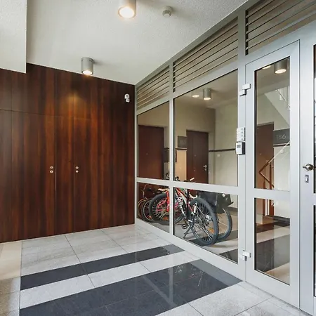 Wislane Tarasy By Renters * Cracovie